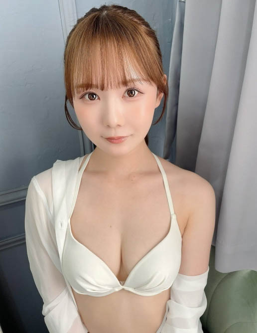 为了备孕忍耐1个月！通通射进老婆好闺蜜「miru」的饥渴小嘴里